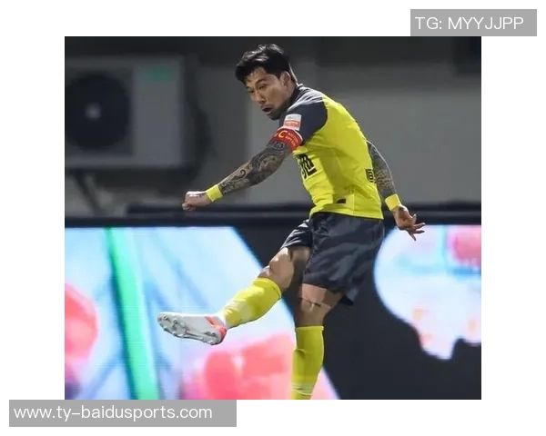 国足球员纹身我忍了，但美甲实在接受不了：体育与时尚的奇妙碰撞